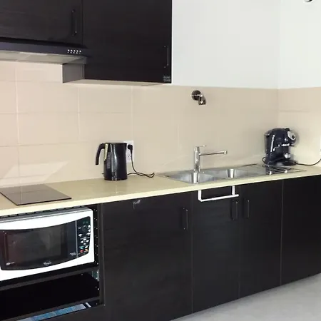 Confort A 5 Mn Metro+parking Gratuit Montreuil (Seine-Saint-Denis)